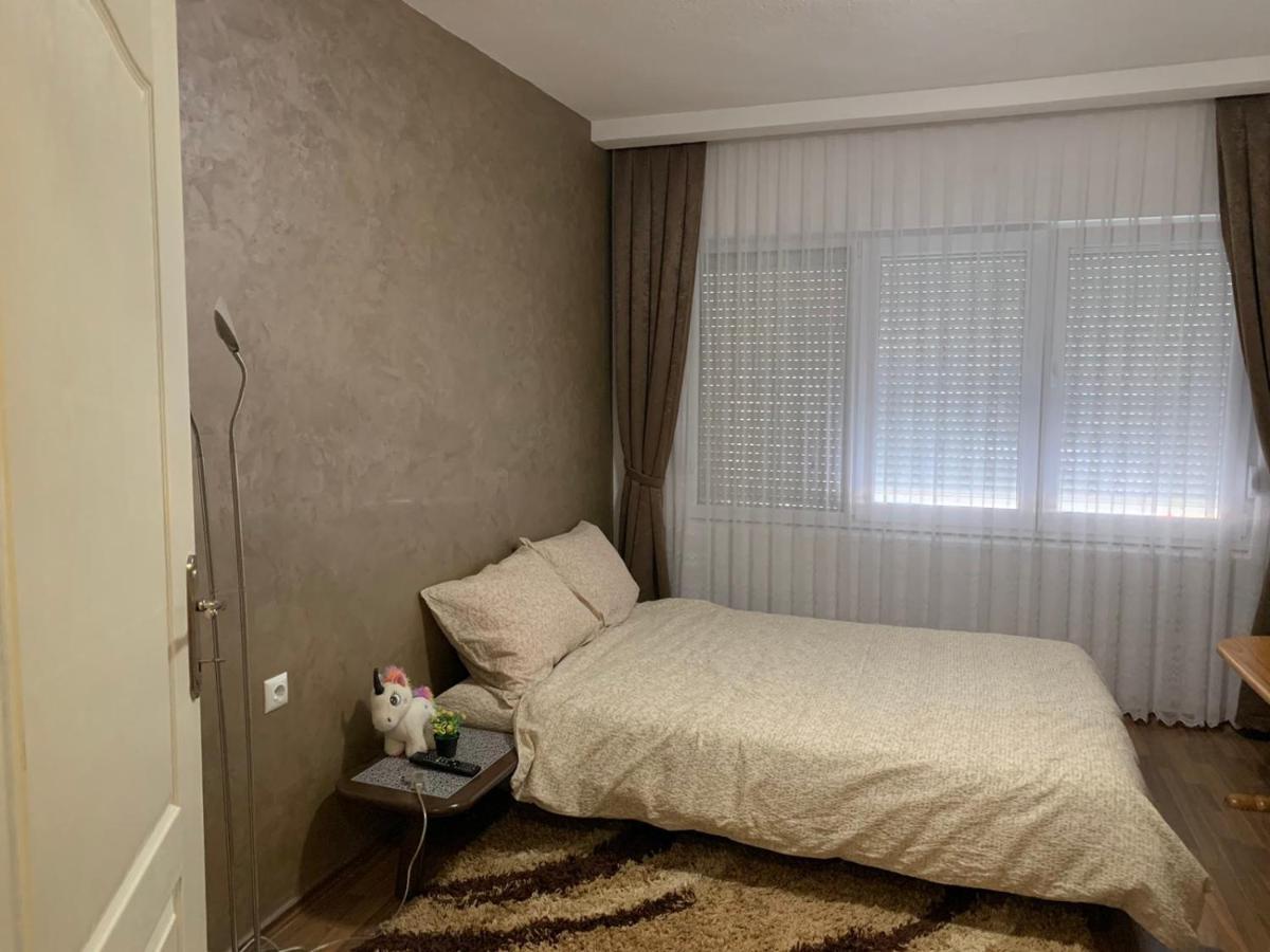 Anja Apartman Bosanski Samac Exterior foto