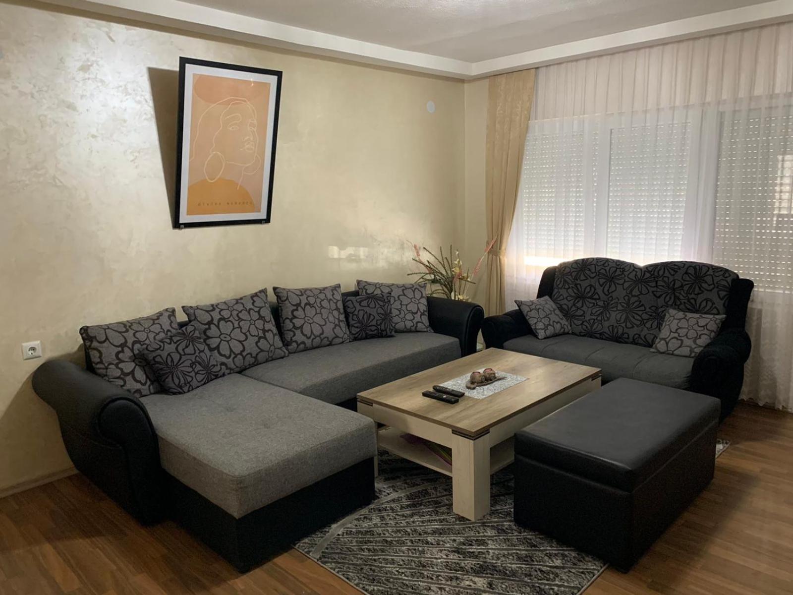 Anja Apartman Bosanski Samac Exterior foto